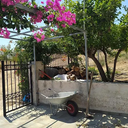 σπίτι - αγρόκτημα - δ γεωργά χατζηράση οδός χατζηράση