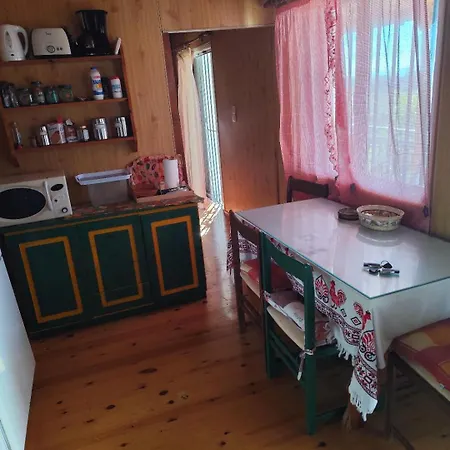 Apartment σπίτι - αγρόκτημα - δ γεωργά χατζηράση οδός χατζηράση *