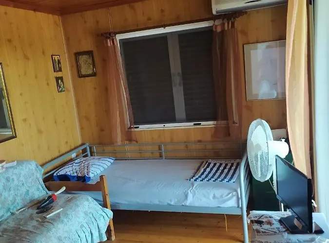 아파트 σπίτι - αγρόκτημα - δ γεωργά χατζηράση οδός χατζηράση